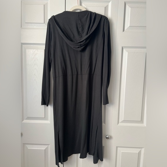 Charcoal Hooded Duster by YAYA - Picture 2 of 7